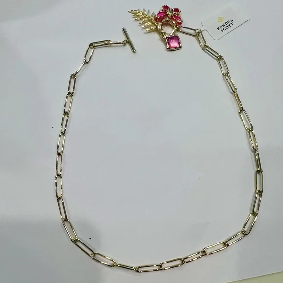 NWT-Kendra Scott Bianca Butterfly Gold Charm
Necklace - Picture 5 of 8